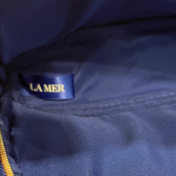 La Mer Vibrant Blue and Teal Makeup Bags - Picture 9 of 13